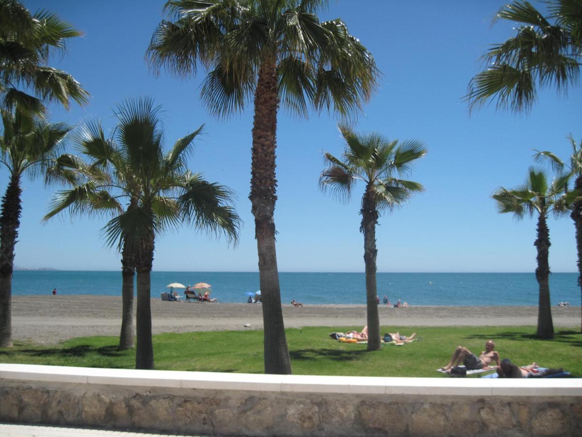 Plazamar Palace Center - Alojamientos La Torre Torre Del Mar Zewnętrze zdjęcie